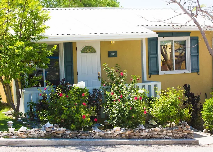 Kokomo Botanical Resort - Caribbean Family Cottages
